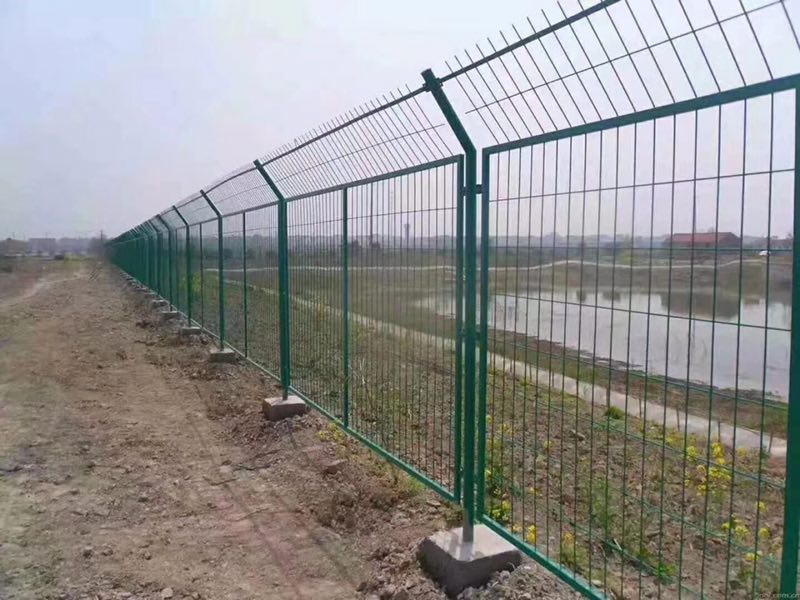 防护栏的安装规范
