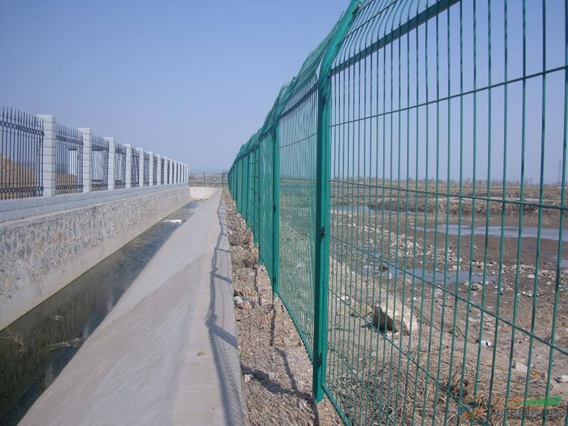   围栏高技术应用与精致外观样式